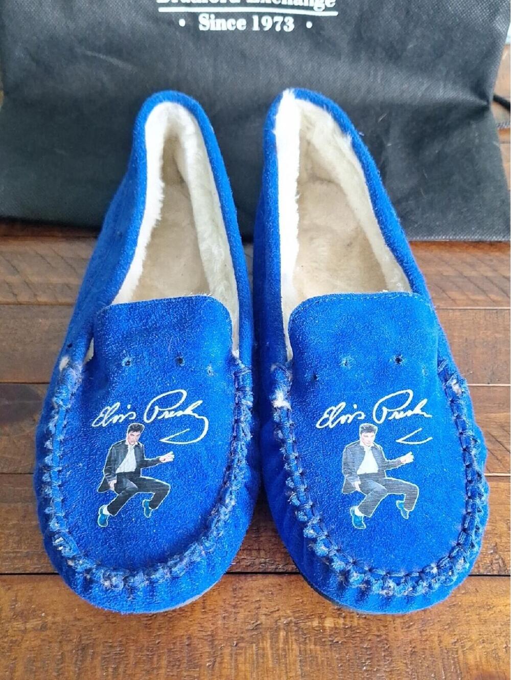 2023 Bradford Exchange Womens Elvis Presley Dancing Blues Suede Moccasins Size 9 - Picture 2 of 9